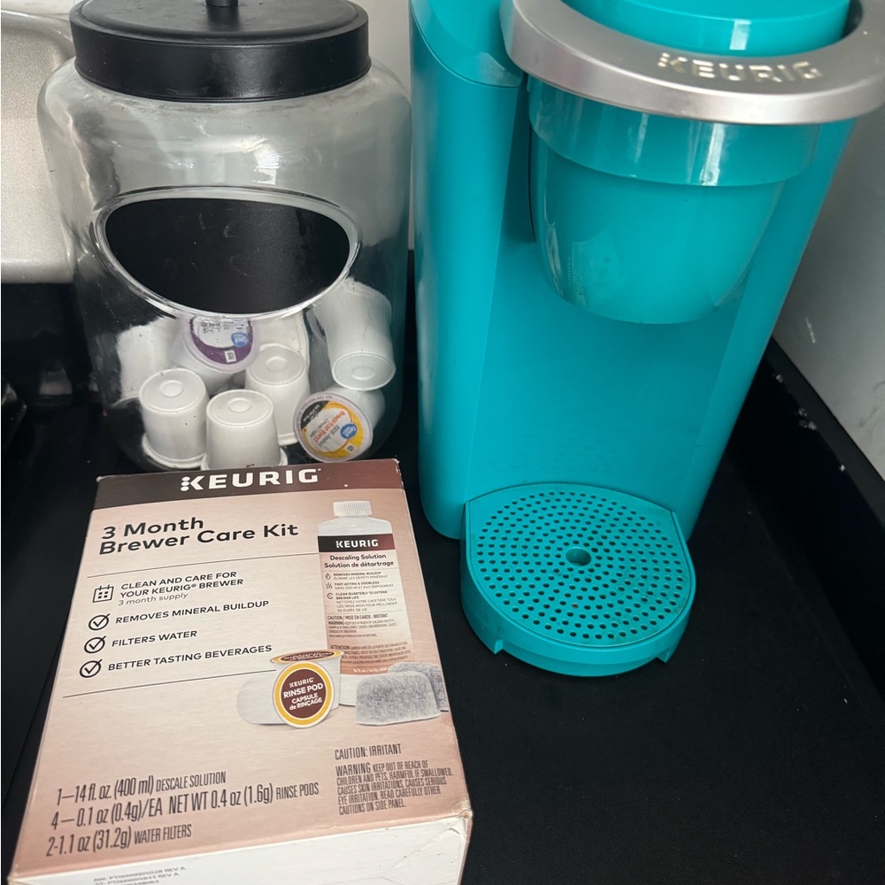 Keurig Aqua Blue Coffee Brewer